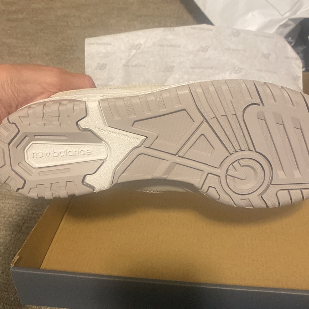 NEW BALANCE 550 SZ 7 - Picture 13 of 15
